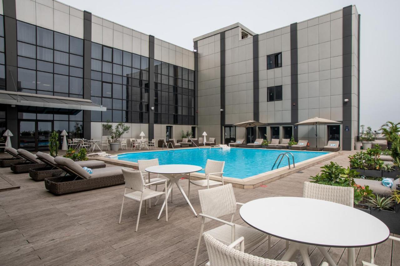 Krystal Palace Douala Exterior foto